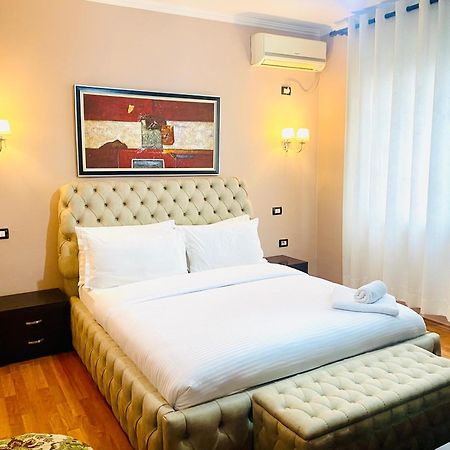 Prince Hotel Tirana Eksteriør billede