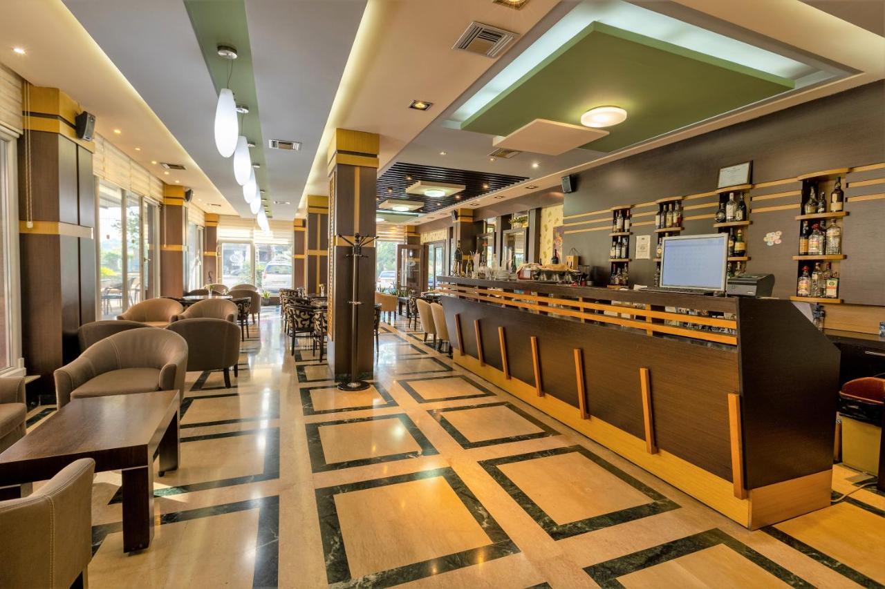 Prince Hotel Tirana Eksteriør billede
