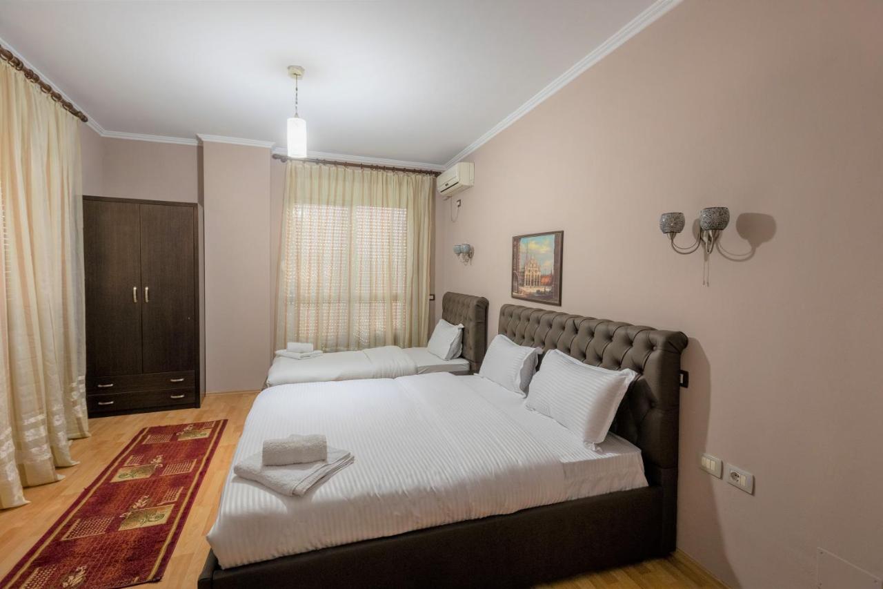 Prince Hotel Tirana Eksteriør billede